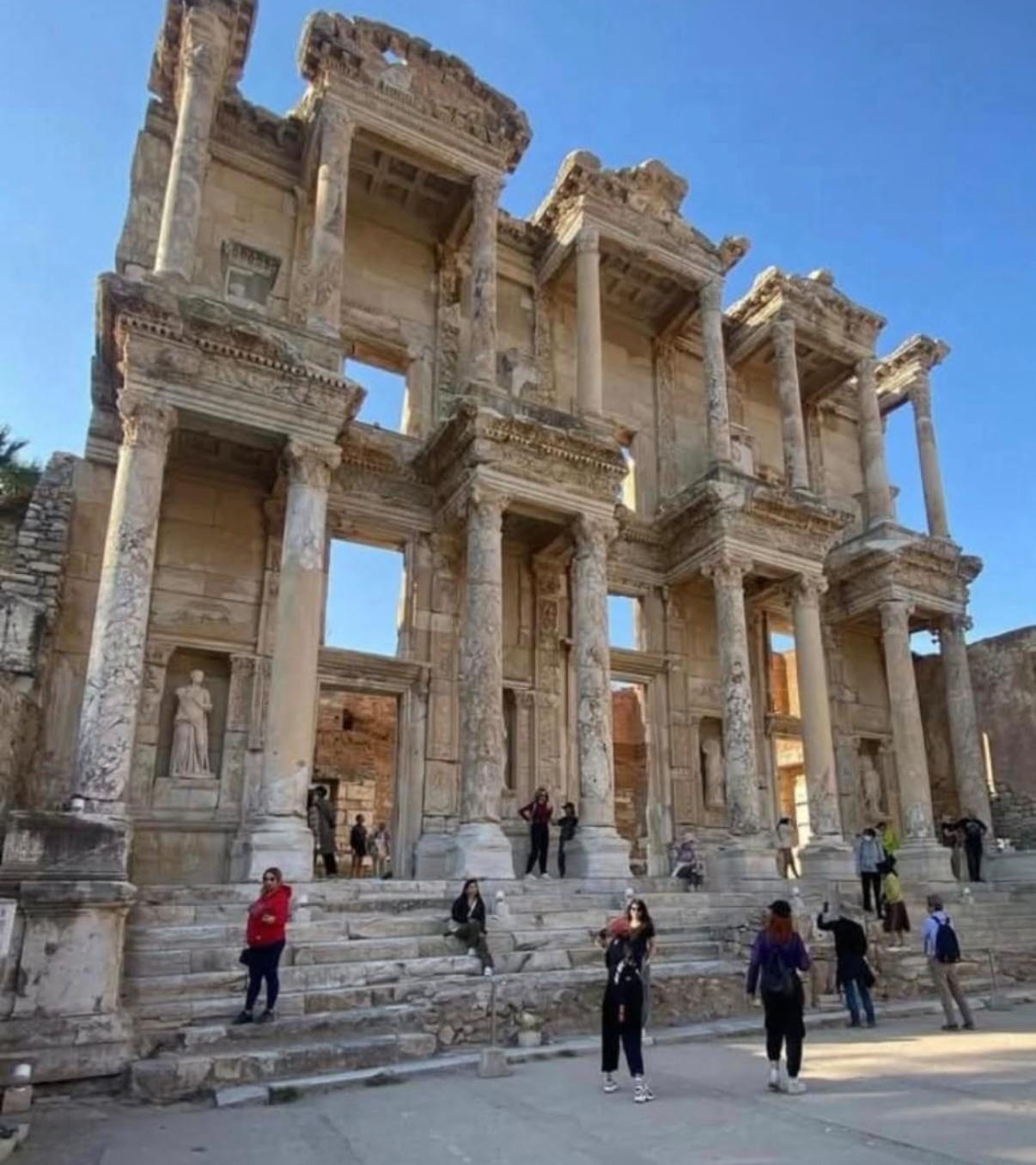 Kuşadası Limanı - Efes Turu